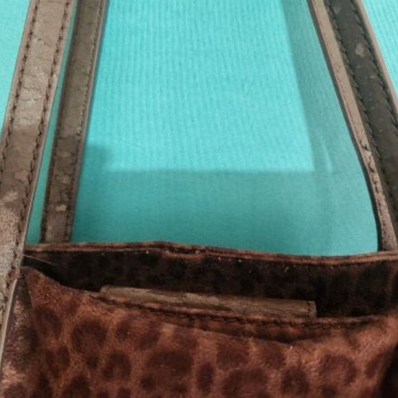 Brown Leopard Print Guess Purse (Some Wear) - Picture 3 of 3